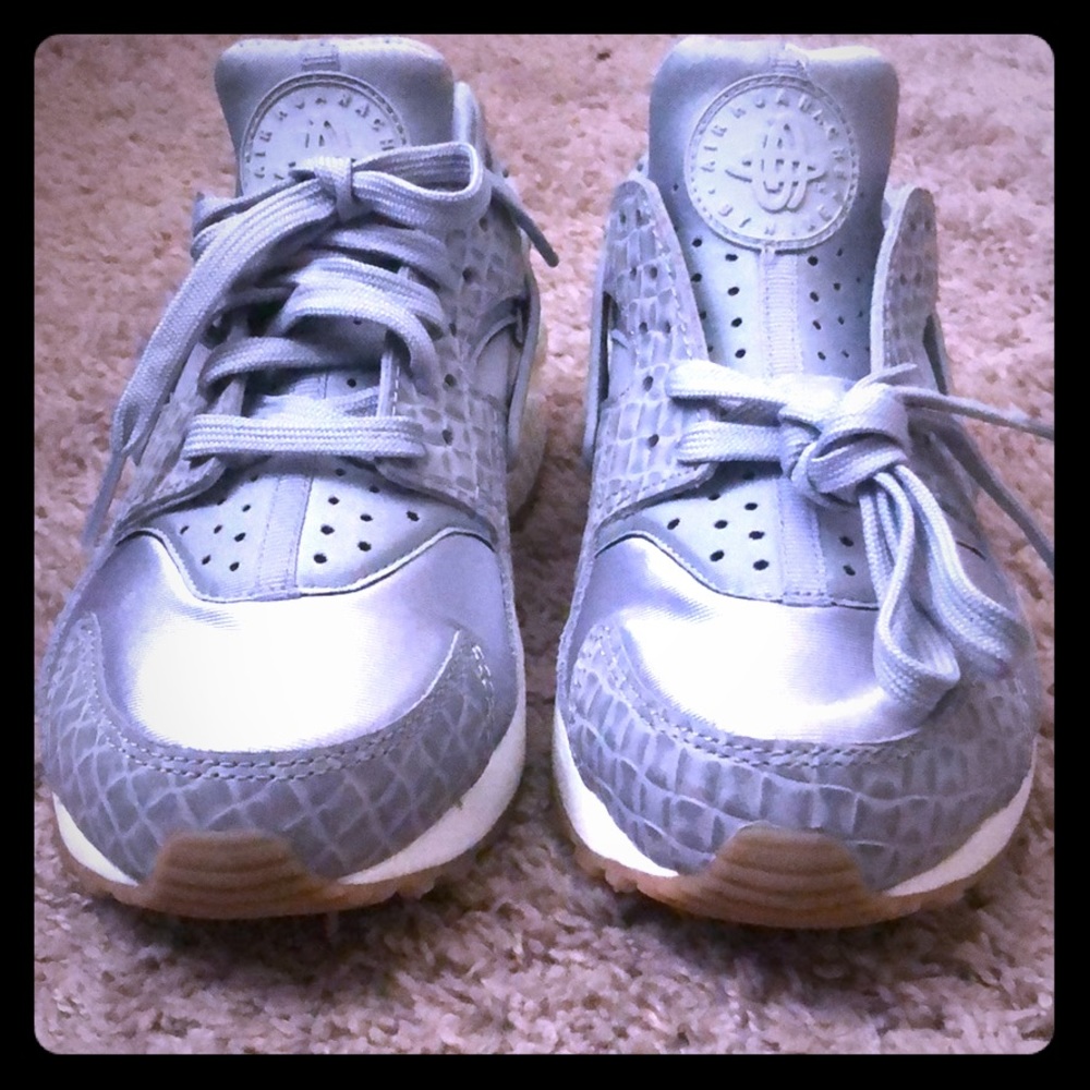 Women's Nike Air Huarache Run PRM